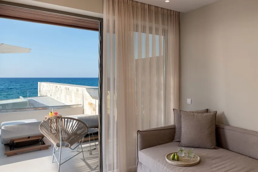 Ikones SeaFront Luxury Suites 4*-31