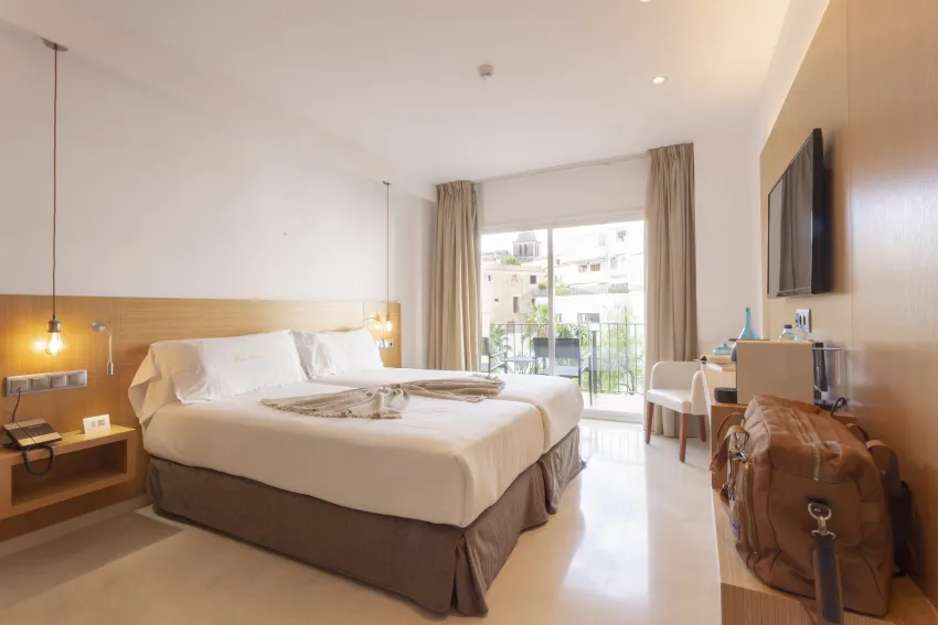 Saratoga Hotel 4*-37