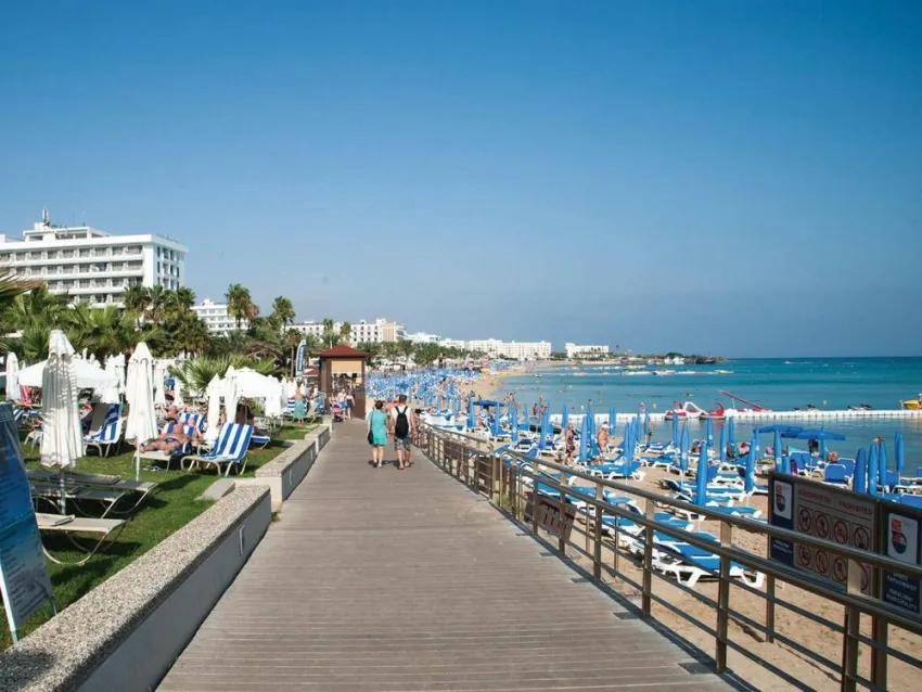 Silver Sands Beach Hotel 3*-46