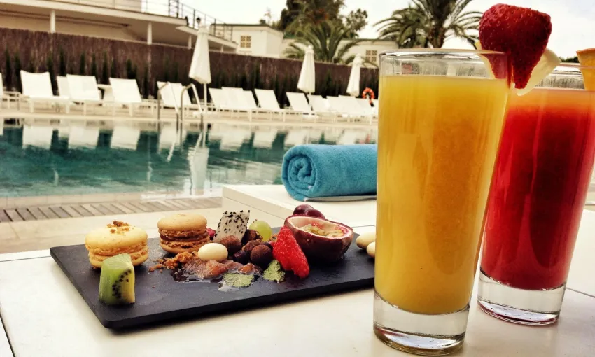 Melia South Beach 4*-430