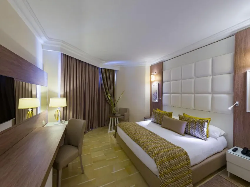 SENTIDO BELLEVUE PARK  5*-17