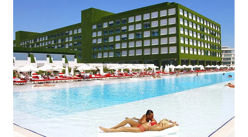 ADAM & EVE (ADULTS ONLY 16+)  5*-10