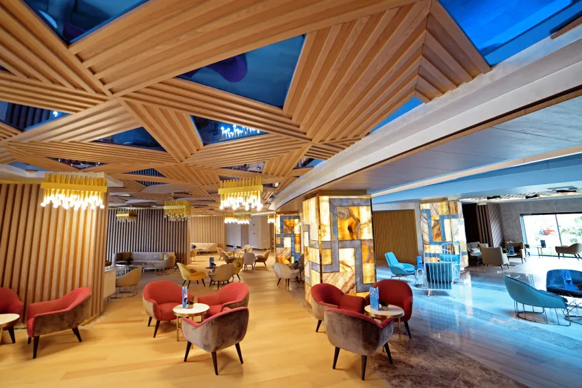 Royal Wings Hotel 5*-105