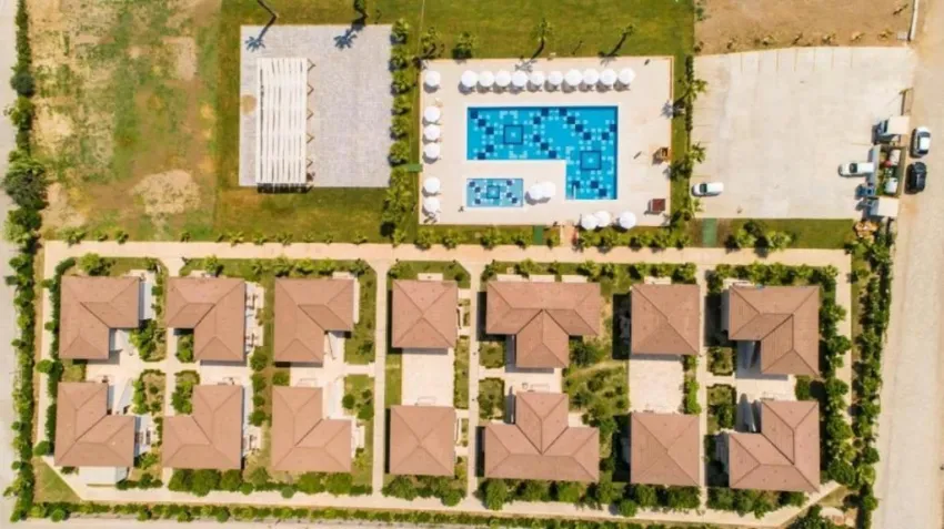 Crystal Boutique Comfort Collection (Adults Only 16+) 5*-10