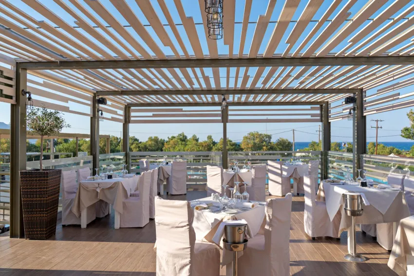 GEORGIOUPOLIS SUITES 5*-20