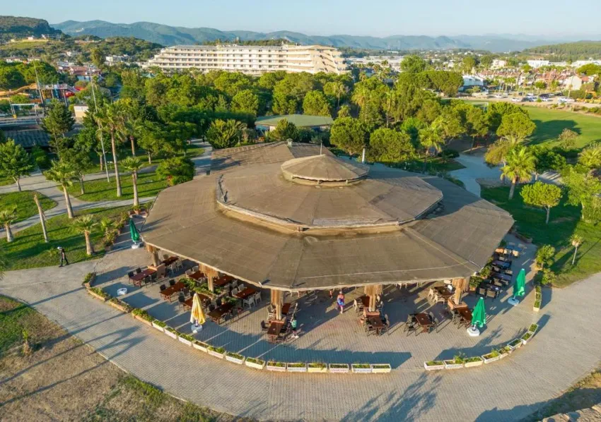 ARMAS PEMAR BEACH (EX. PEMAR BEACH)  5*-28