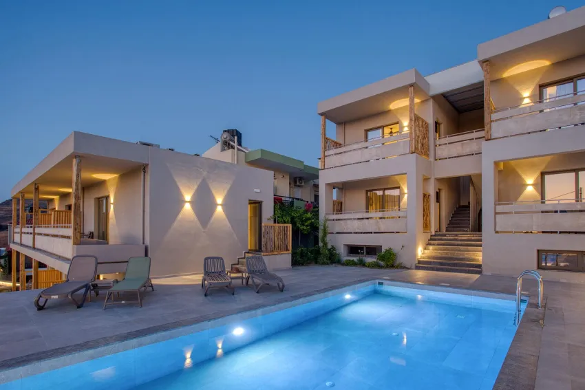 Casa D'Oro Suites 4*-8