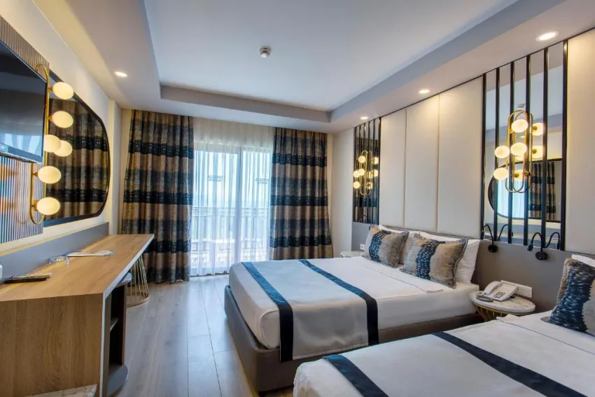 EFTALIA BLUE HOTEL  5*-9