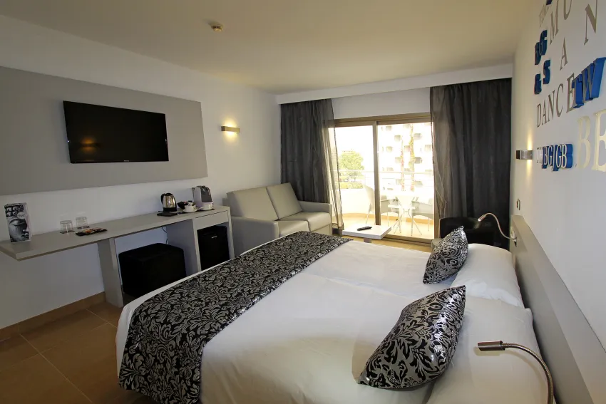 BG Pamplona Hotel 4*-17