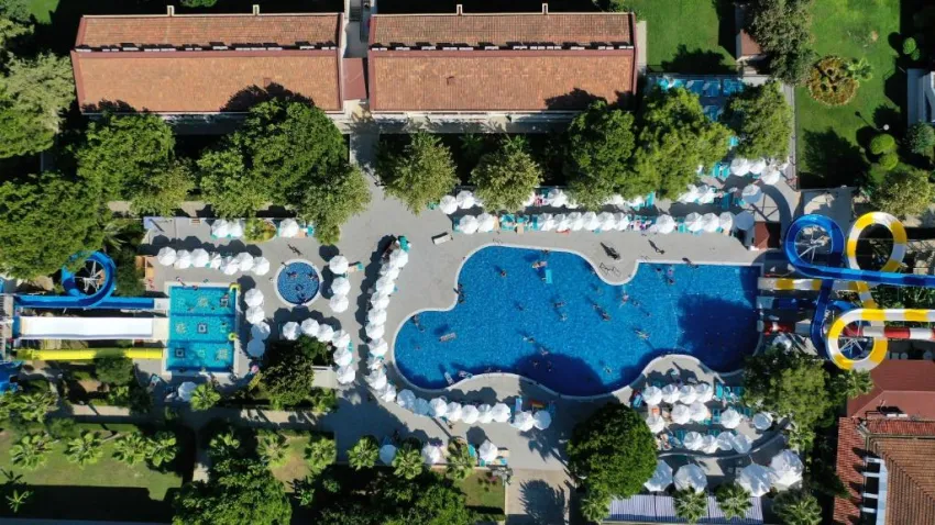 MASTER FAMILY CLUB  5*-2