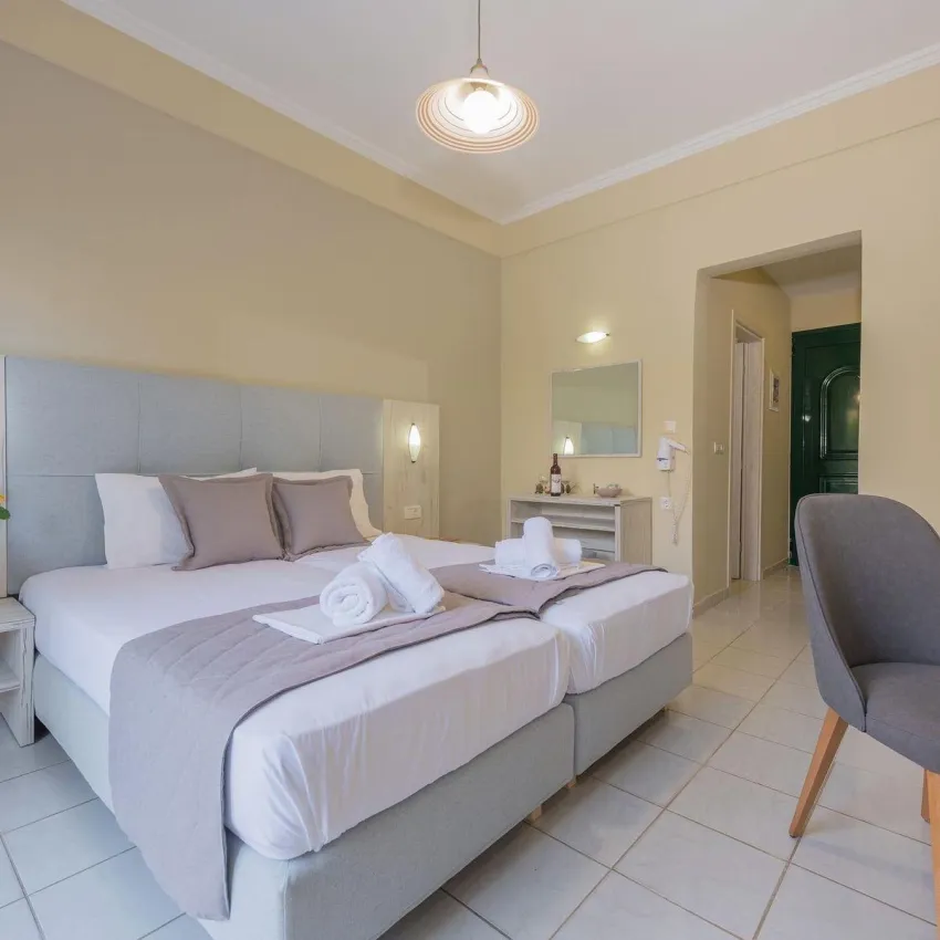 Capriccio Studios 4*-9