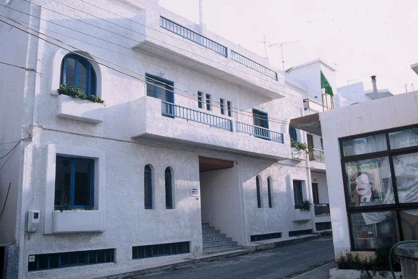 Friday Hotel 2*-5