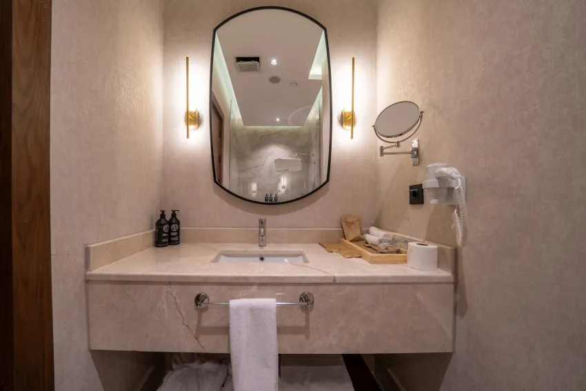 The Norm Oriental 5*-11