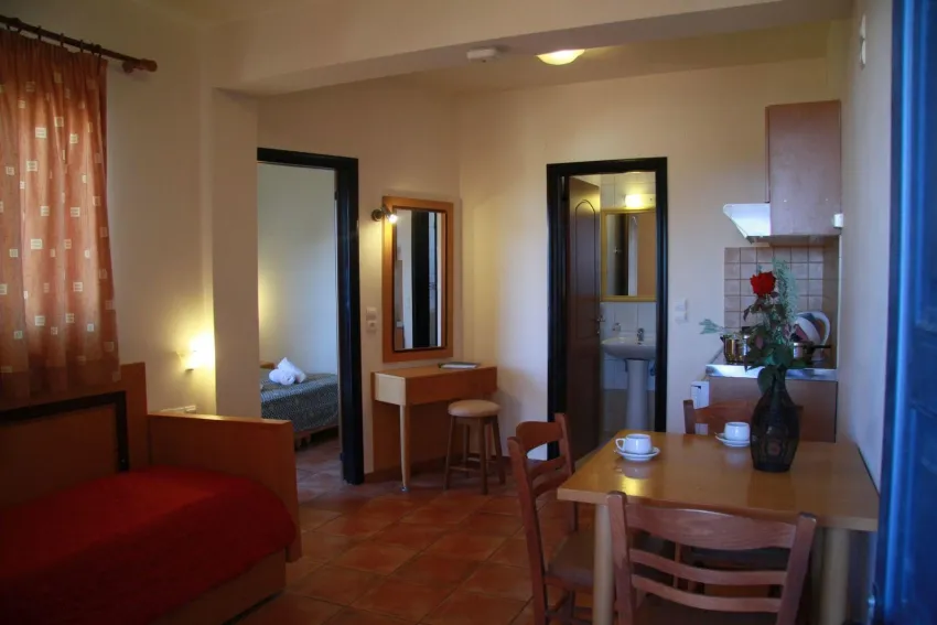 Driades Apartments 4*-5