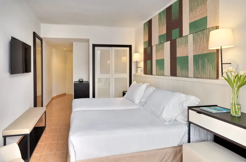 H10 Casa del Mar 4*-23