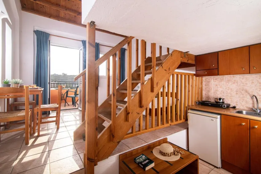 Golden Valentin 2*-15