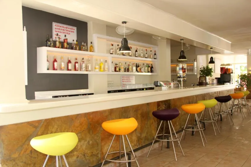 SUNLIGHT GARDEN HOTEL  3*-6