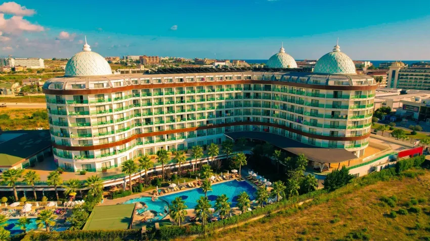 Dream World Aqua Hotel 5*-1