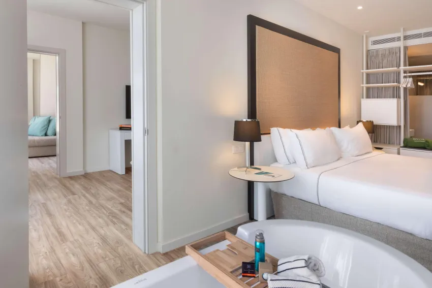 Melia South Beach 4*-331