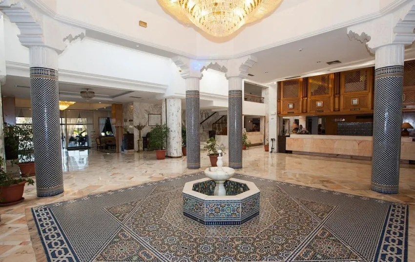 Riviera Hotel 4*-4