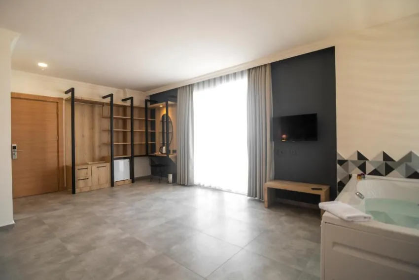 GRAND KOLIBRI PRESTIGE & SPA  5*-18