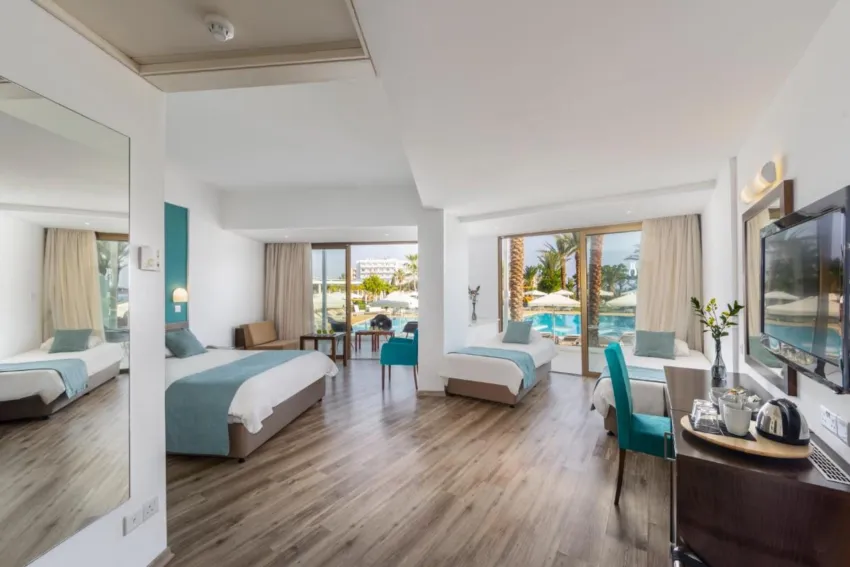 Crystal Springs Beach Hotel 4*-10