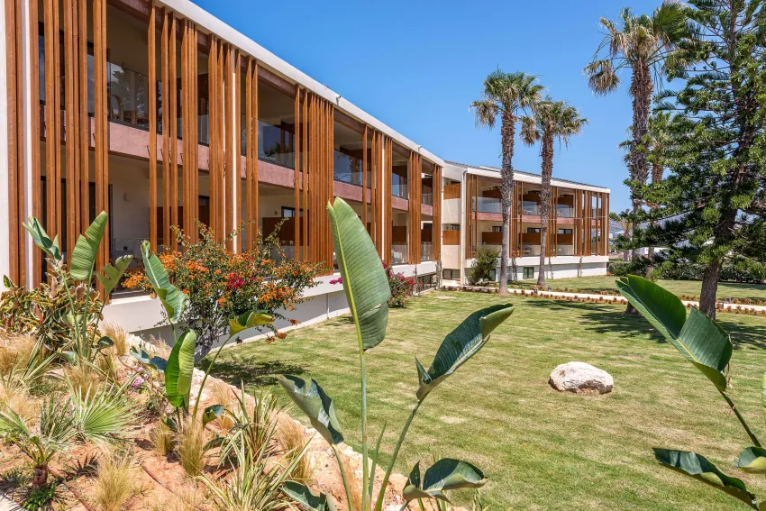 Isla Brown Resort Chania, Curio Collection by Hil 4*-9
