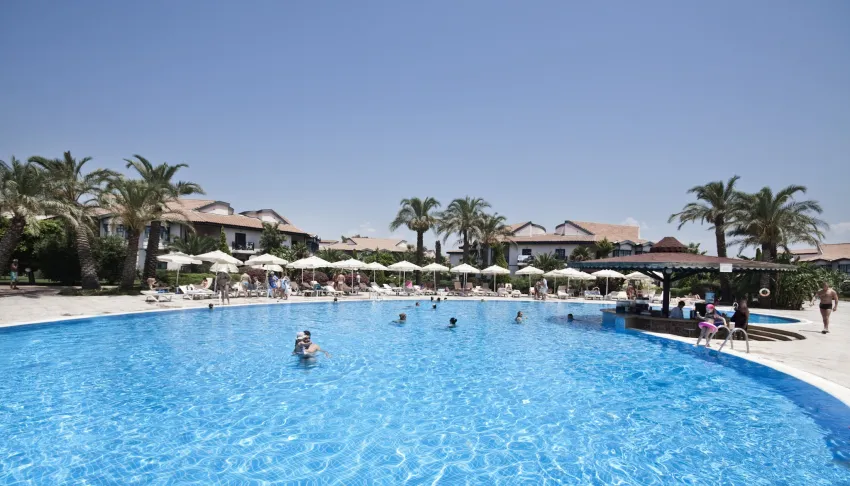 Starlight Resort Hotel 5*-100