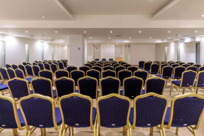 Best Western Plus Plaza 4*-63