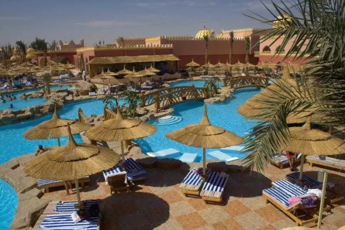 Pickalbatros Alf Leila Wa Leila Resort 4* - Hurghada - Egipt