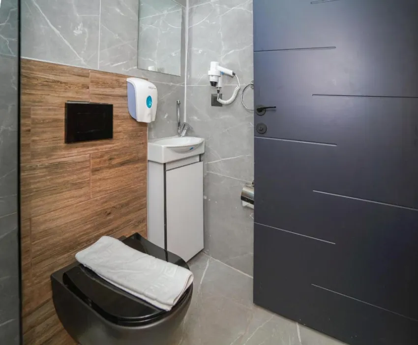 MISS CLEOPATRA HOTEL  2*-7