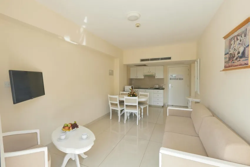 Tsokkos Gardens Hotel Apartments 4*-9