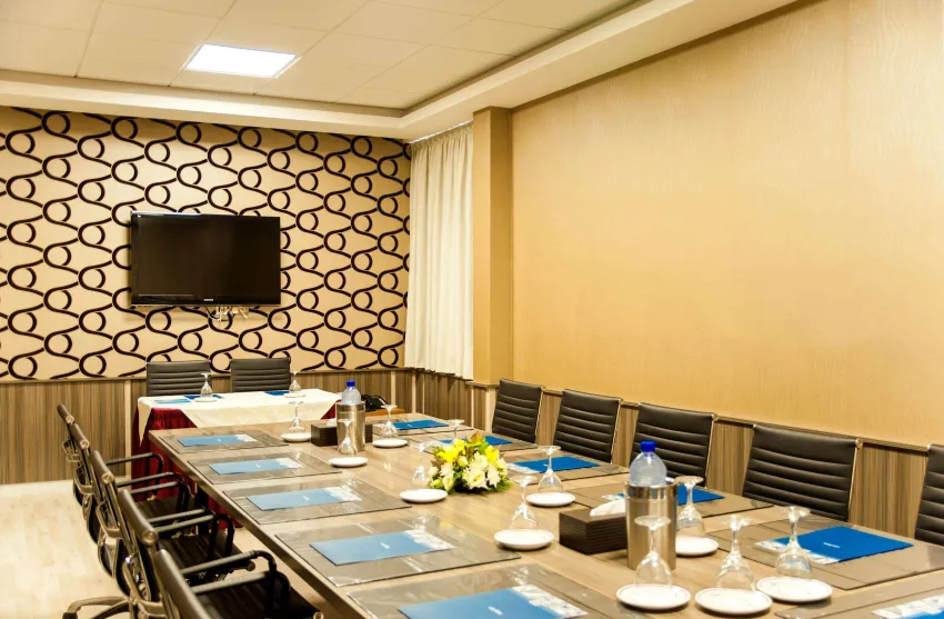 Ajax Hotel 4*-72