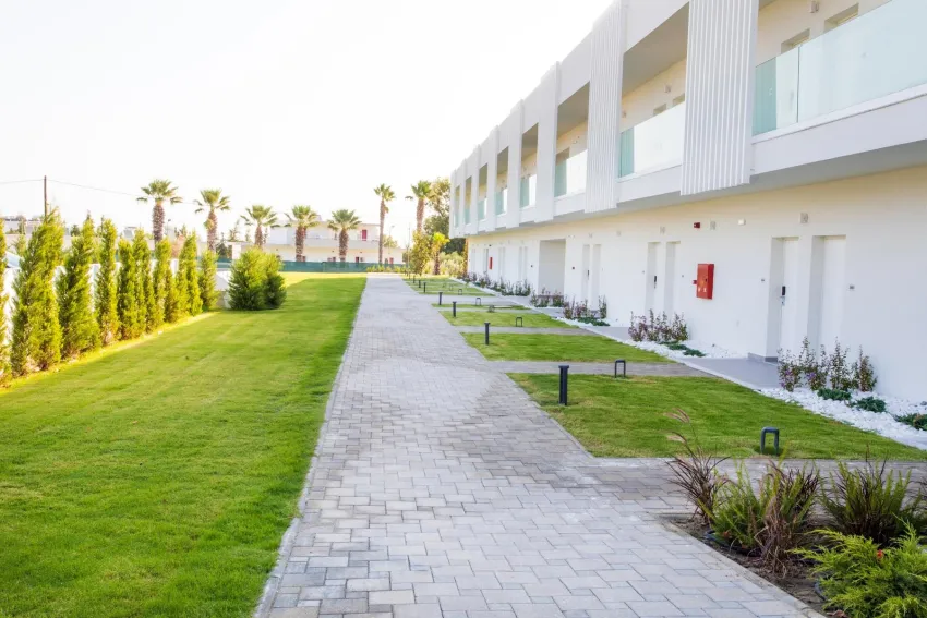 White Dreams Resort 4*-7