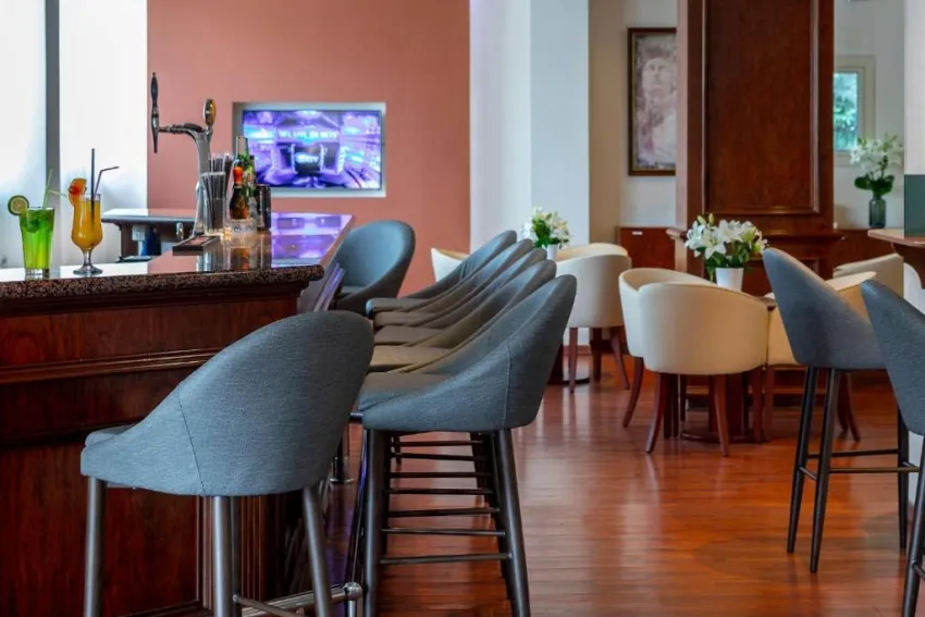 Kapetanios Limassol Hotel 3*-9