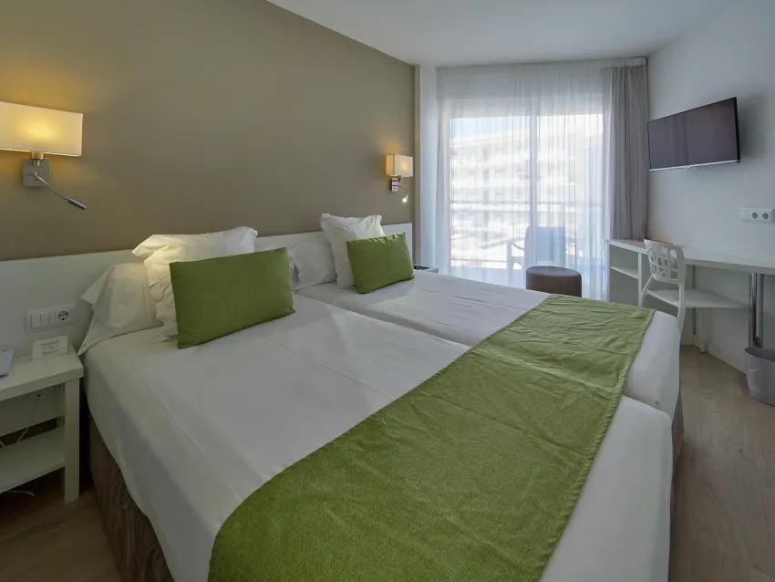 BQ Amfora Beach 4*-6