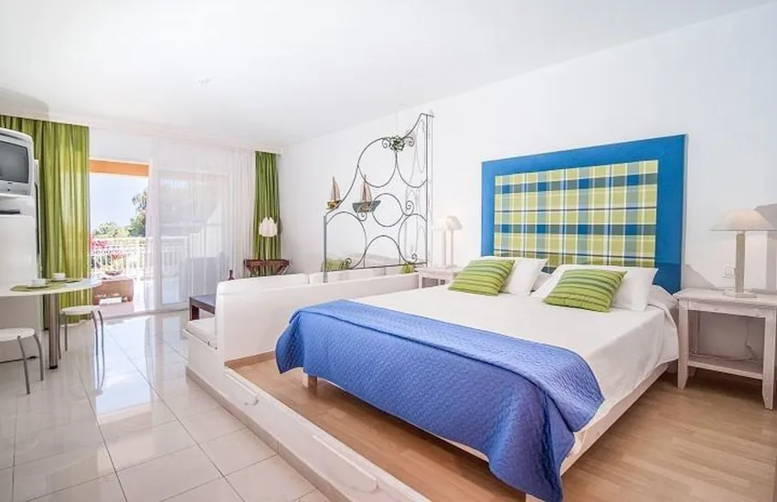 Gerakas Belvedere Hotel & Spa 4*-5