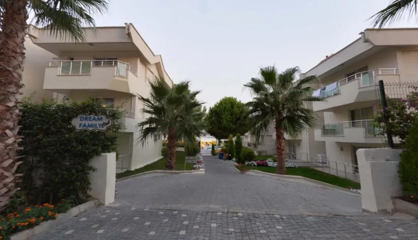 DREAM WORLD FAMILY CLUB  5*-4