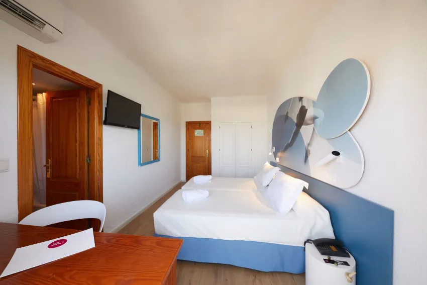 JS Paradise Sport - Adults Only 3*-15