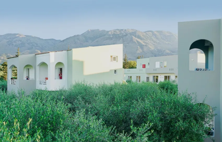 Vardis Olive Garden 2*-8