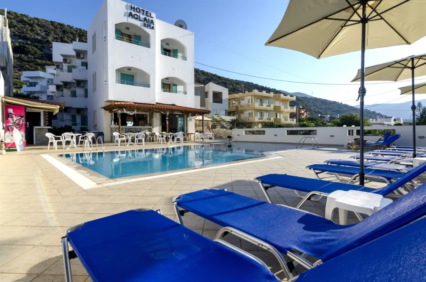 Aglaia Apartments 3*-2