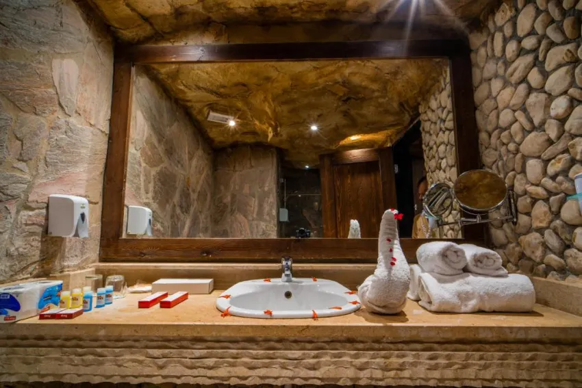 CAVES BEACH RESORT (ADULTS ONLY 16+)  4*-23