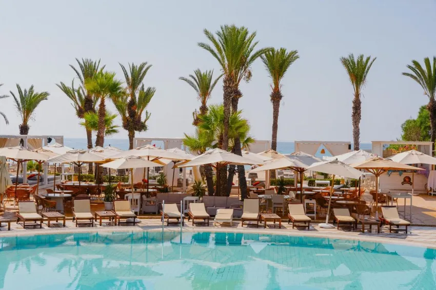 Novostar Nahrawess Hotel & Thalasso Resort 4*-6