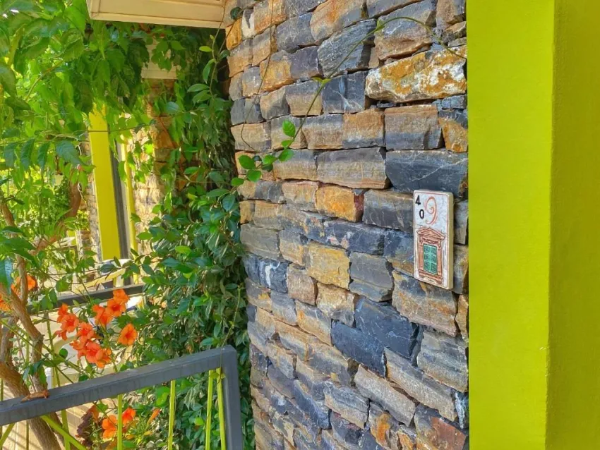 LEDA BEACH HOTEL  3*-4