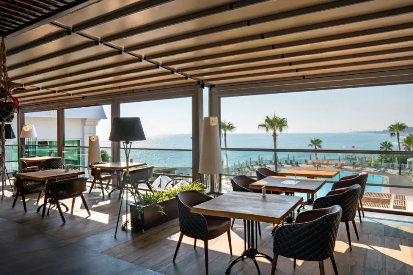 FLORA GARDEN BEACH (ADULTS ONLY 16+)  5*-32