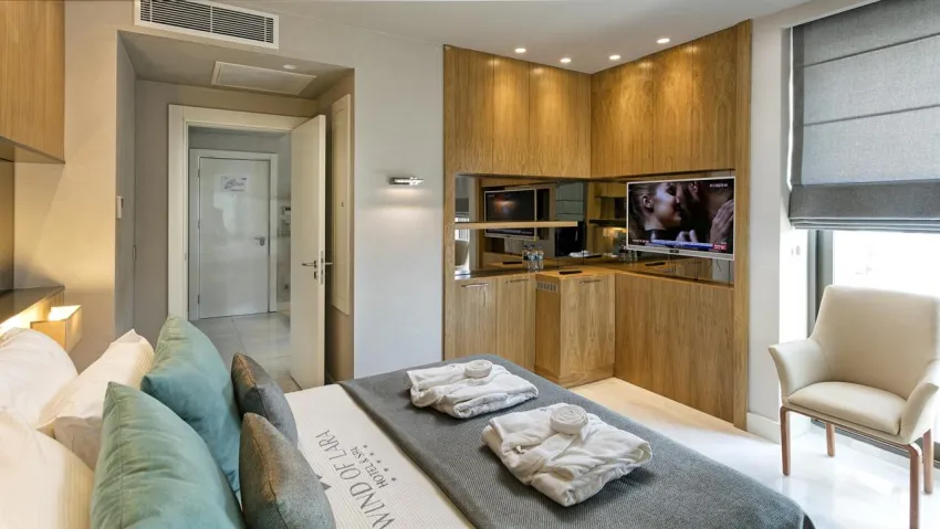 WIND OF LARA HOTEL & SPA   5*-4
