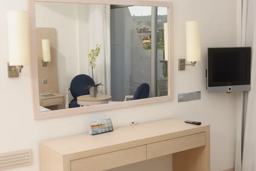 Vrissiana Beach 4*-18