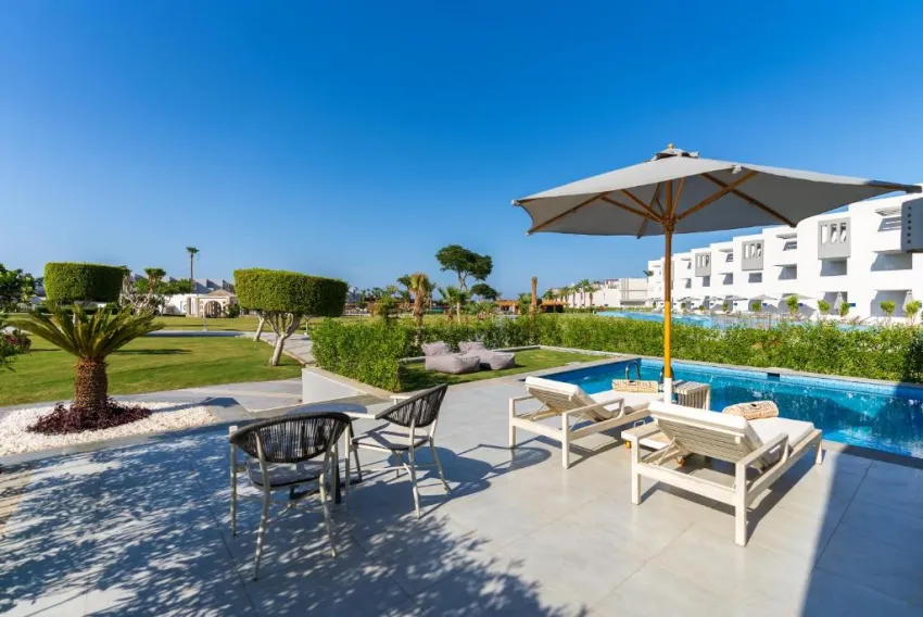 SUNRISE CRYSTAL BAY RESORT  5*-62