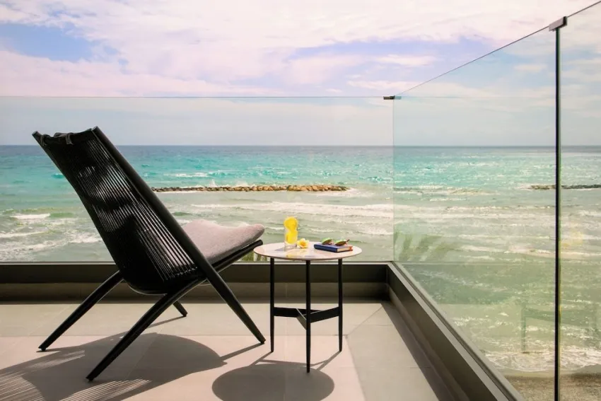 Mercure Larnaca Beach Resort 4*-1