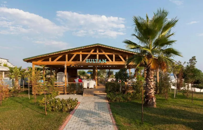 SULTAN OF DREAMS  5*-27